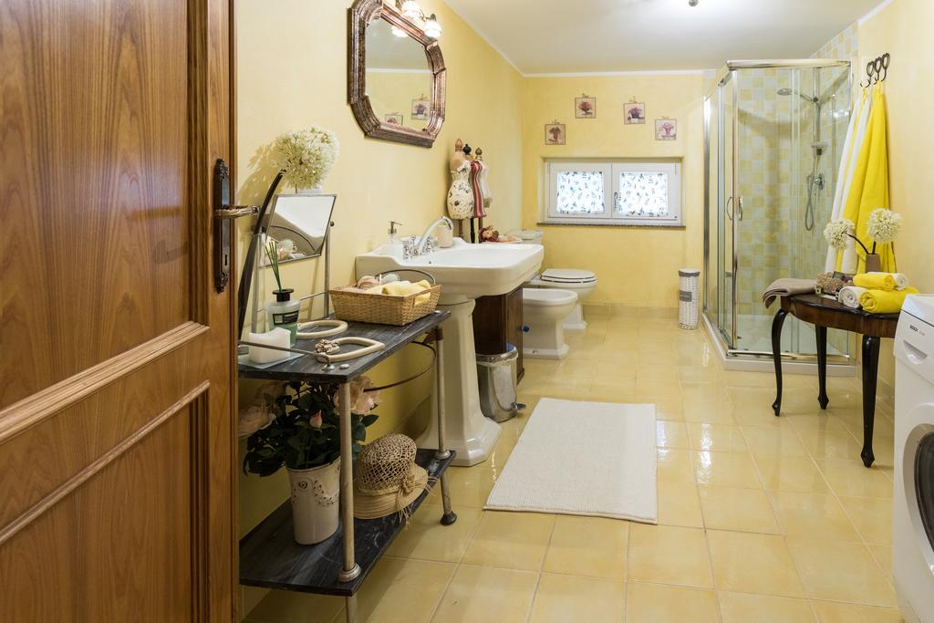 Assisi Charme Acomodação com café da manhã Exterior foto